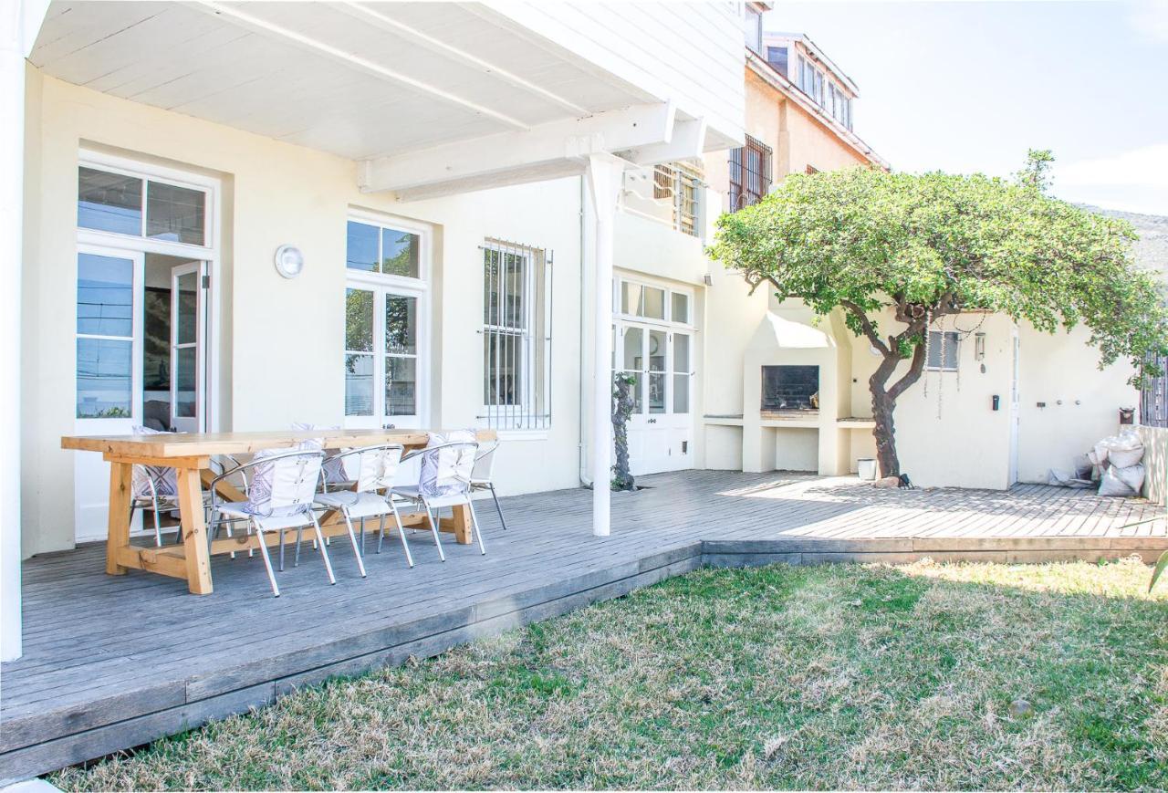 Fintimara Beach House Muizenberg Εξωτερικό φωτογραφία